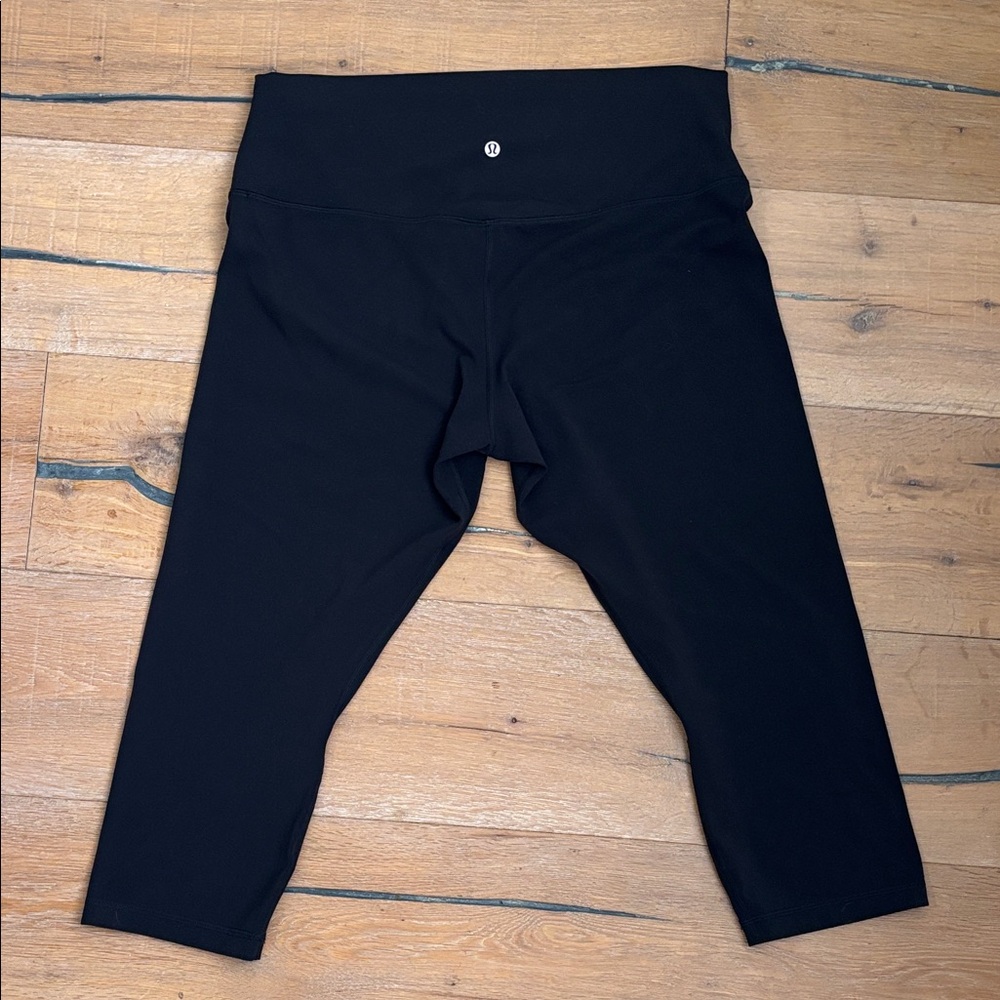Black Lululemon Leggings Size 16 - Picture 2 of 2